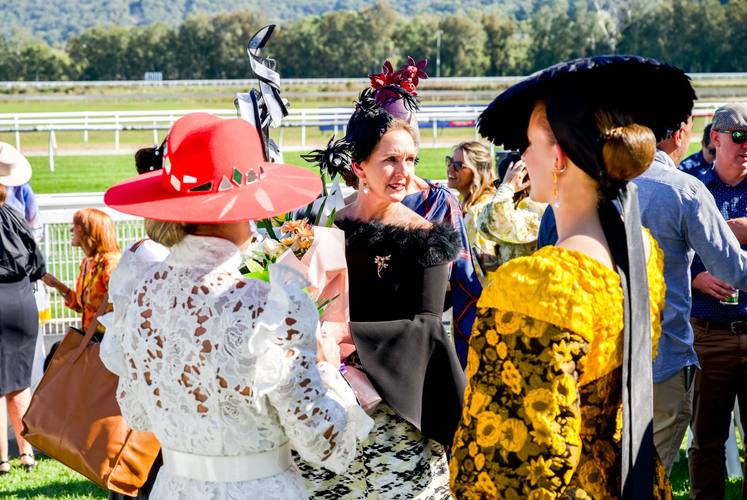 BELLE OF THE TURF RACE DAY